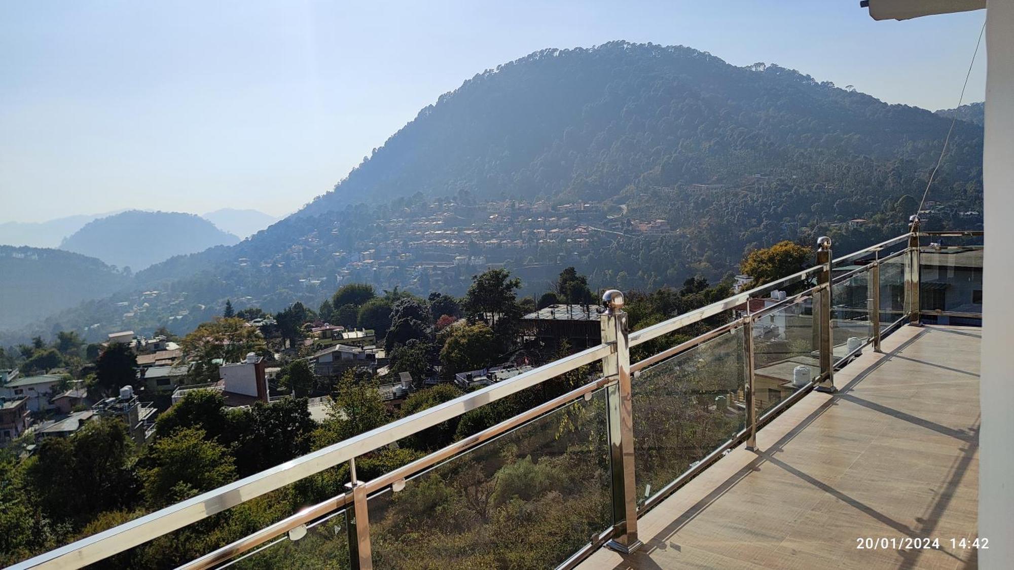 Host Labs Homestay - Premium View Bhimtal Exterior photo