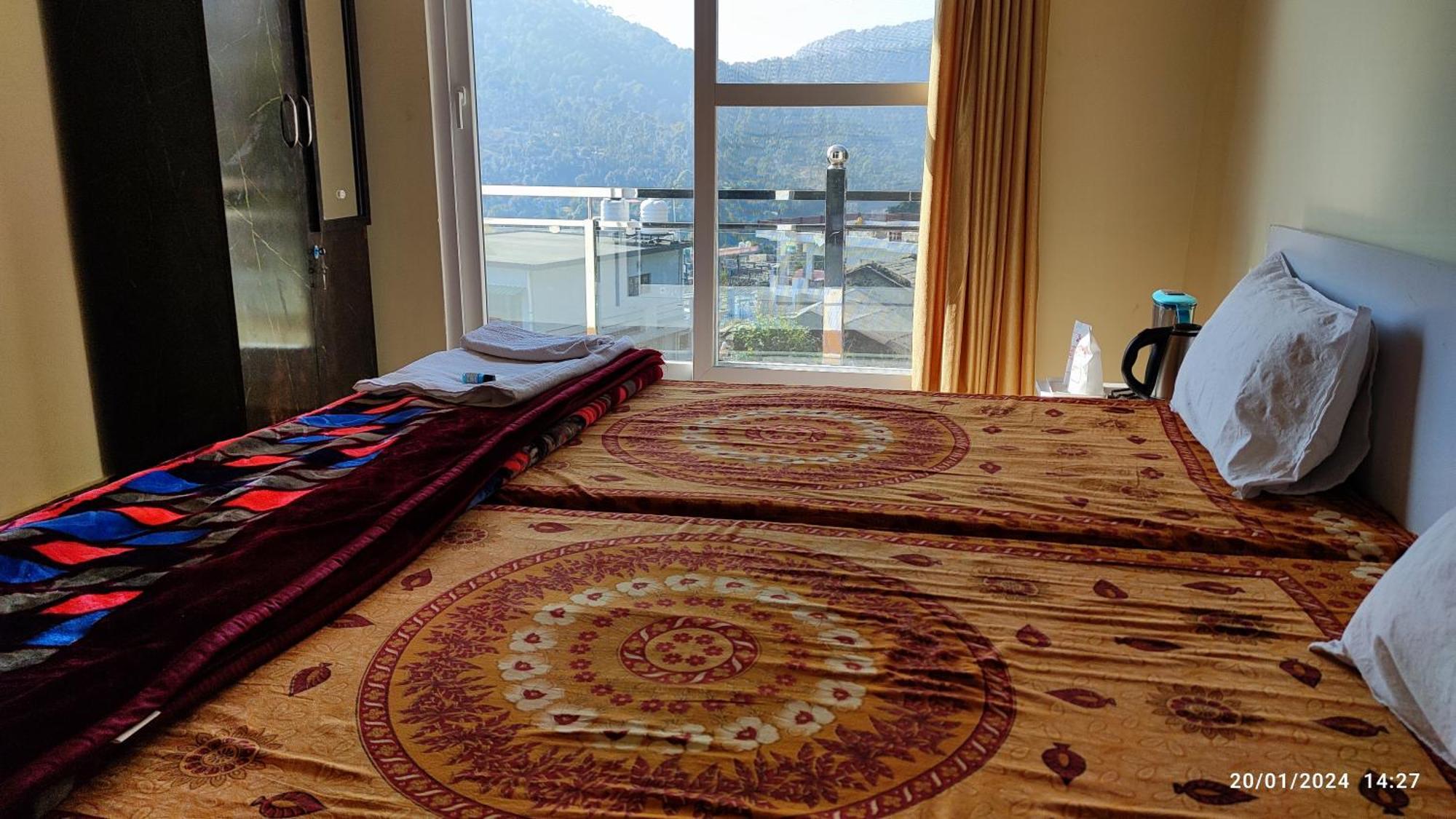 Host Labs Homestay - Premium View Bhimtal Exterior photo